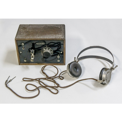 SLM 27094 - Kristallmottagare med tillhörande hörlurar, troligen 1920-tal