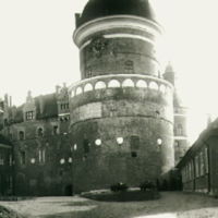 SLM X158-79 - Borggården på Gripsholms slott