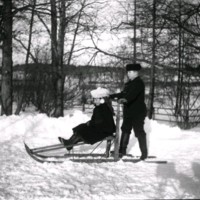 SLM Ö710 - Helene och Carl Åkerhielm på Ökna, 1890-tal