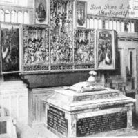 SLM M023443 - Sten Sture den äldre:s sarkofag samt Altarskåpet.