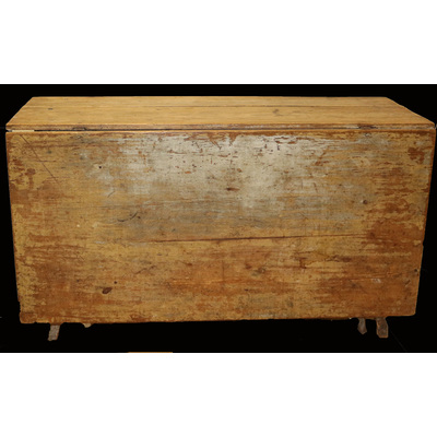 SLM 2588 - Vitmålat slagbord med lådor på kortsidorna, rokoko