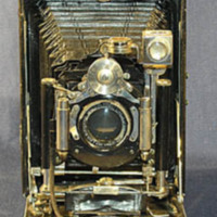 SLM 31846 1 - Kamera från 1900-talets början med tillhörande väska