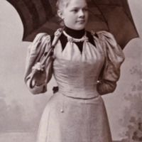 SLM P05-271 - Visitkort, Maria Ahlstrand född Andersson (1878-1965) före giftermålet 1896