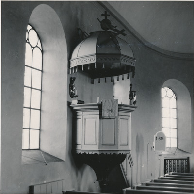 SLM A25-180 - Predikstol, Ärla kyrka
