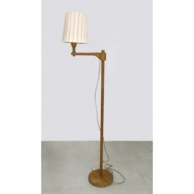 SLM 59304 1-3 - Golvlampa, trä med textilskärm, Formgivare Carl Malmsten (1888-1972)