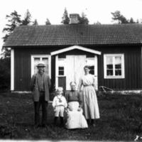SLM X576-95 - Familjeporträtt, Eskilstuna, 1920-tal