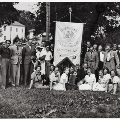 SLM M031349 - Gripsholms folkhögskolas elevförbund 1933