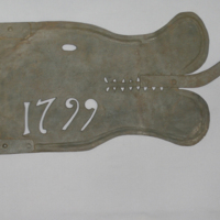 SLM 20212 - Vindflöjel av järnplåt, drakhuvud daterad 1799, troligen från Strängnästrakten
