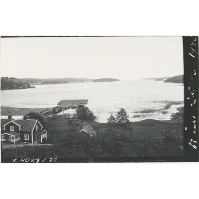 SLM X4088-78 - Vy över Hållsviken, Västerljungs socken, år 1945