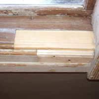 SLM D10-003 - Lagning av fönsterkarm i kammarens fönster