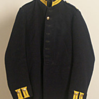 SLM 29012 - Södermanlands regementes uniform för manskap m/1886, vapenrock och byxor