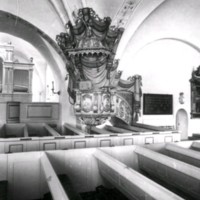SLM R230-85-2 - Predikstol, Stora Malms kyrka, 1985
