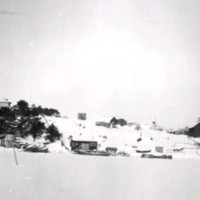 SLM M027873 - Vinterlandskap vid Oxelösundskusten, tidigt 1900-tal