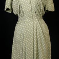 SLM 37076 - Karin Wohlins klänning från 1940-talet.