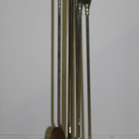 SLM 7692 1-4 - Kakelugnsställ med borste, skyffel, eldtång och eldgaffel