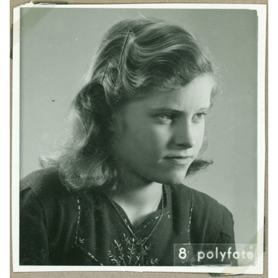 SLM P2018-0283 - Gulli år 1947