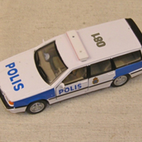 SLM 33362 - Polisbil, leksaksbil av plåt, från 2006