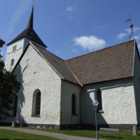 SLM D11-112 - Överselö kyrkans södra och östra fasader.