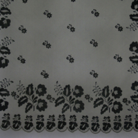 SLM 11592 1 - Schal, svart tyll med blomstermönster