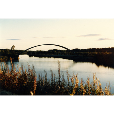 SLM HE-I-30 - Bro över Ångermanälven, 1985