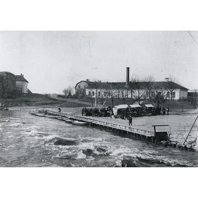 SLM A28-464 - Fiskbron med gasverket i Nyköping, 1897