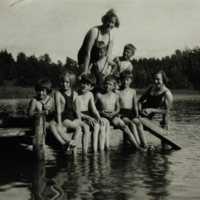 SLM P08-2120 - Anna Johansson med elever på 1930-talet