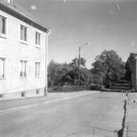 SLM M020767 - Hus längs Slottsgatan, Nyköping