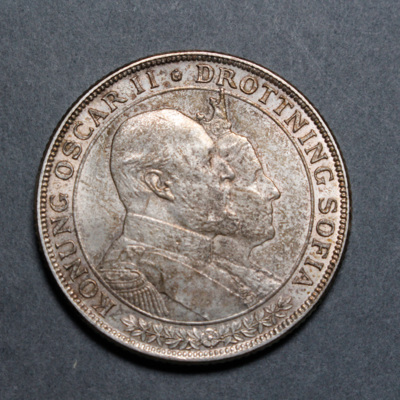 SLM 12597 17 - Mynt, 2 kronor silvermynt typ VII (guldbröllopet) 1907, Oscar II och Sofia