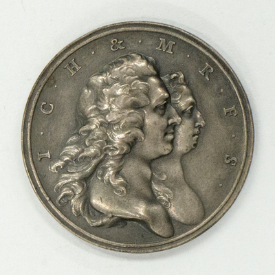 SLM 34333 - Medalj graverad av Johan Carl Hedlinger (1691-1771) i samband med hans bröllop 1741