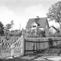 SLM X145-84 - Villor med trädgård i Oxelösund