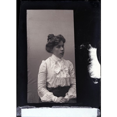 SLM X10-561 - Porträtt på en kvinna