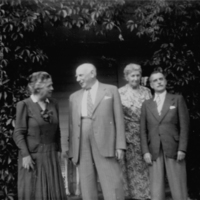 SLM P09-944 - Minister Dinichert med fru, minister Ekstrand och Cecilia af Klercker år 1945
