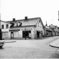 SLM R1081-92-8 - Hörnet Stora Torget-Slottsgatan, 1960