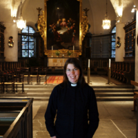SLM D07-605 - Hanna Olsson är präst i St. Nicolai kyrka.