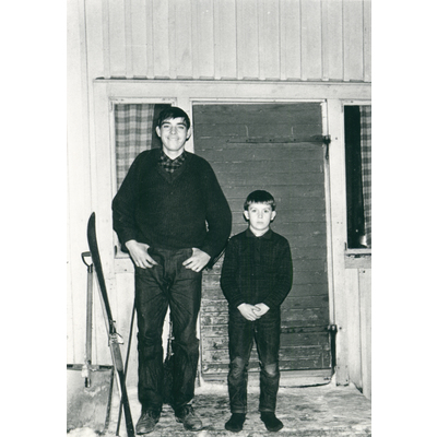 SLM P2018-0214 - Matti och Jorma år 1966