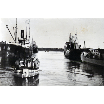 SLM P2019-0403 - Nyköpings hamn, ca 1948-1952