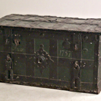 SLM 14052 - Skråkista, skräddareämbetet i Nyköping, daterad 1757