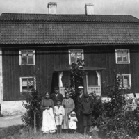 SLM P07-2922 - Herrhagen utanför Nyköping, familjen Högström