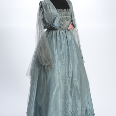 SLM 11356 - Tvådelad klänning som burits av Elsa Egnell f. 1886. Inköpt på NK i Stockholm.
