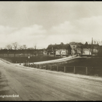 SLM P2013-1382 - Vykort, området i Nyköping där Sunlight etablerades senare, foto år 1924