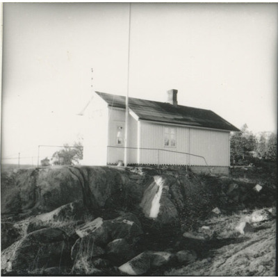 SLM POR55-4112-5 - Lotsstugan på Sävö år 1955