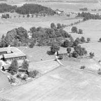 SLM BF04-0307 - Flygbild - Skalunda gård
