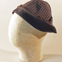 SLM 12415 7 - Hatt av prickig bomullsrips, 1930-tal