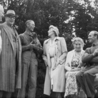 SLM P09-867 - Göran och Cecilia af Klercker med vänner år 1944