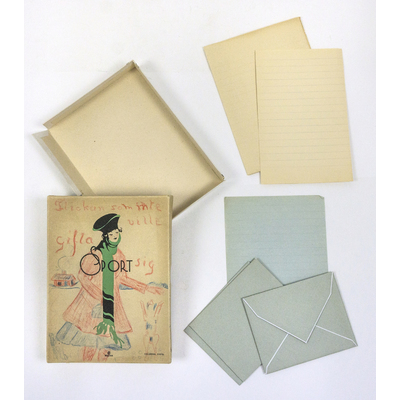 SLM 39505 - Pappask med kuvert och brevpapper med ritat motiv