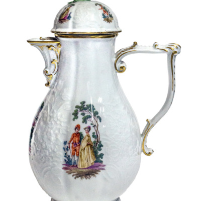SLM 4879 - Kaffekanna av porslin, Meissen, 1700-talets slut