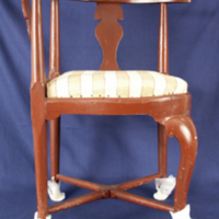 SLM 3473 - Så kallad puderstol från Bettna, 1700-talets förra hälft
