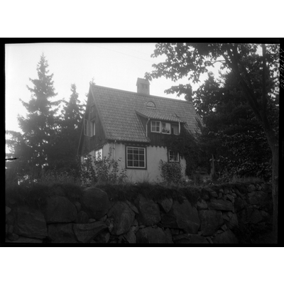 SLM X1796-80 - Bildhuggare Helldéns villa vid Hällbybrunn