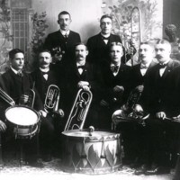 SLM M028764 - Åkers musikkår omkring 1910