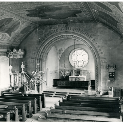 SLM M008690 - Helgesta kyrka år 1944